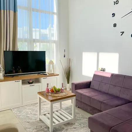 Garden Loft With Pool In Alsancak Kyrenia By Holidaykeys * Кирения