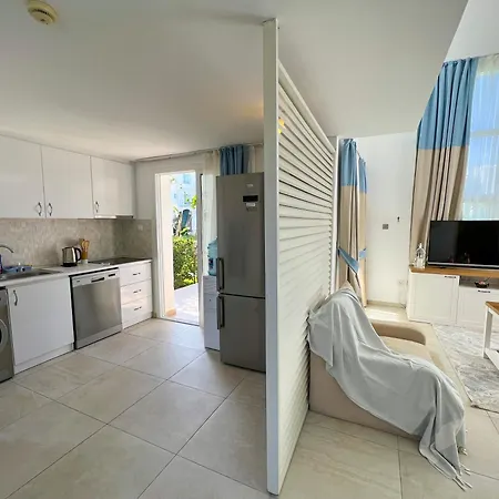 Апартаменты Garden Loft With Pool In Alsancak Kyrenia By Holidaykeys *