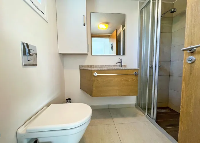 Garden Loft With Pool In Alsancak Kyrenia By Holidaykeys