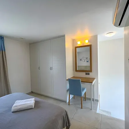 Garden Loft With Pool In Alsancak Kyrenia By Holidaykeys