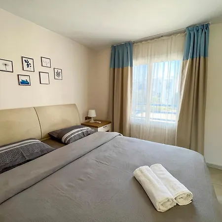 Garden Loft With Pool In Alsancak Kyrenia By Holidaykeys *